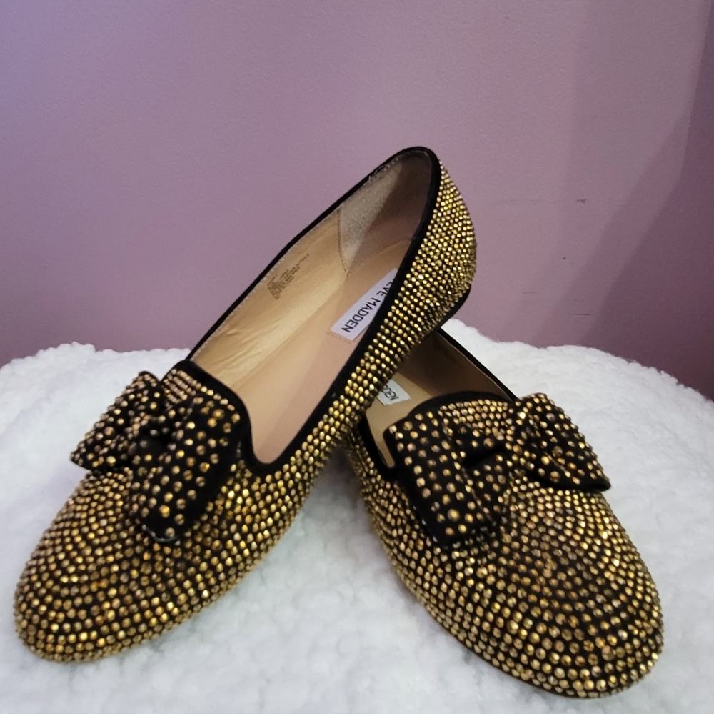 Steve Madden Flat Shoe